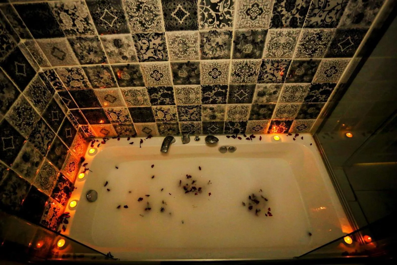 Sara Suit Hotel İstanbul Apart Otel