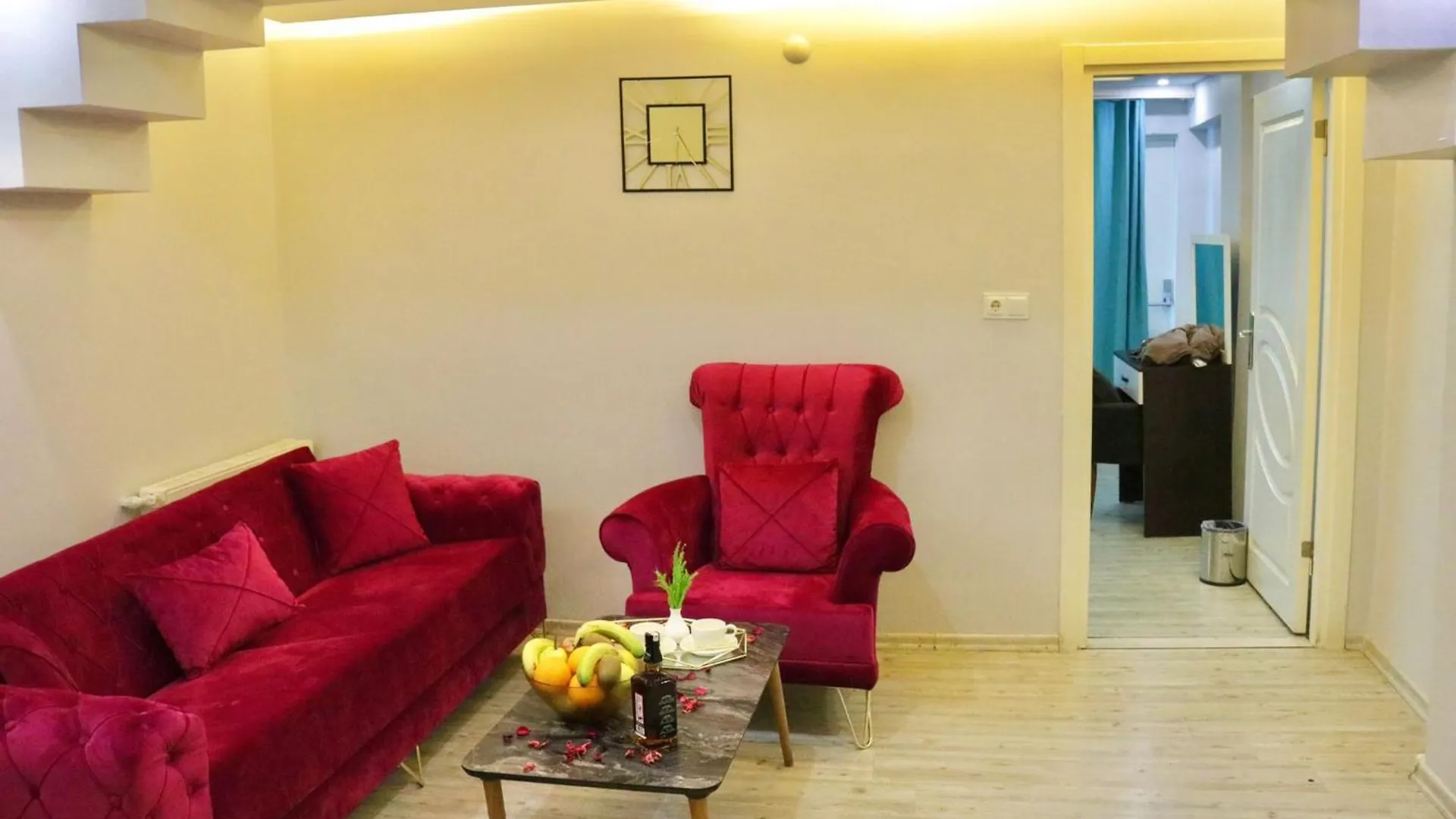 Sara Suit Hotel イスタンブール 0*,  トルコ